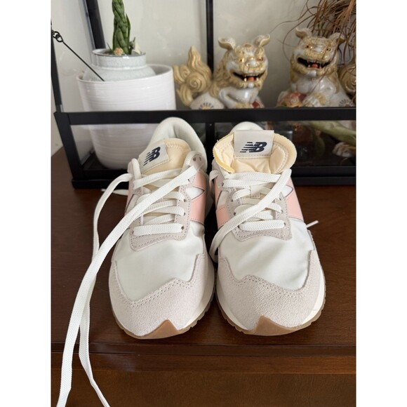 NEW BALANCE 237 size 8.5 US, Trainers White And Pastel Pink Sneaker NEW IN BOX - Picture 9 of 13